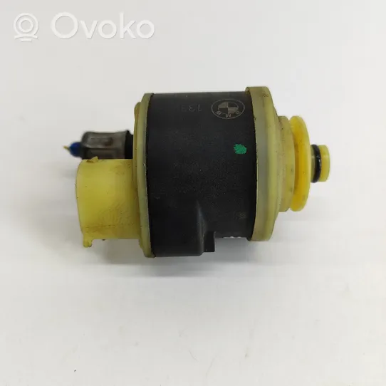 BMW 1 E82 E88 Fuel filter heater 8572519