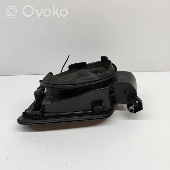 BMW 2 F44 Tappo cornice del serbatoio 7487255