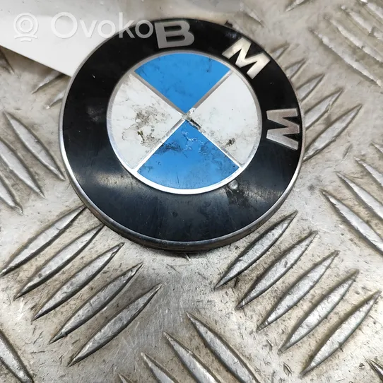 BMW 3 F30 F35 F31 Mozzo/copricerchi/borchia della ruota R12 6783536