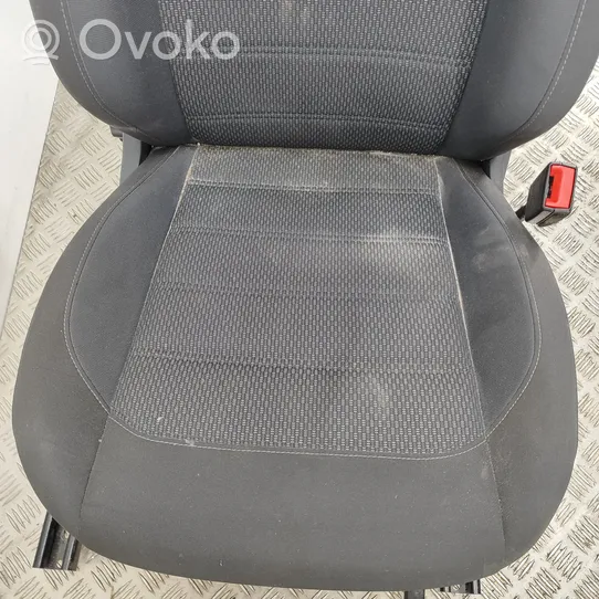 Volkswagen Amarok Fotel przedni pasażera 2K0881106F