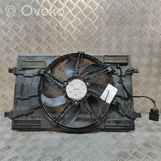 Volkswagen Golf VII Kale ventilateur de radiateur refroidissement moteur 5Q0121205S