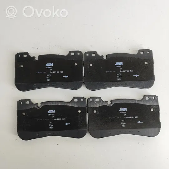 BMW M5 F90 Brake pads (front) 7886853