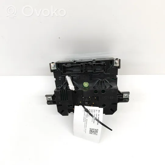 Mercedes-Benz Vito Viano W639 Interrupteur ventilateur A6399060000