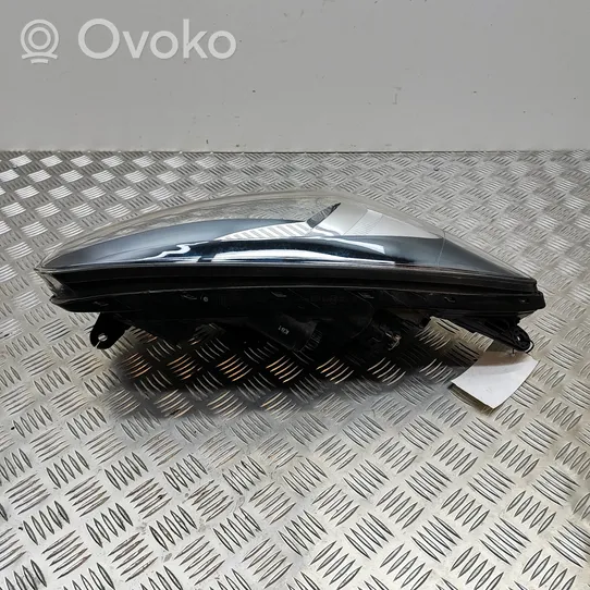 KIA Picanto Lampa przednia 921021Y0