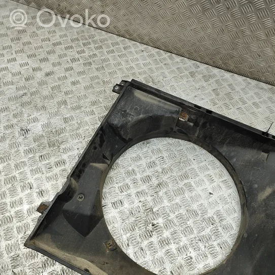 Toyota Land Cruiser (J120) Déflecteur d'air de radiateur de refroidissement 1671130041