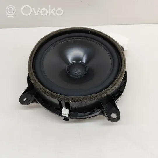 Lexus UX Haut-parleur de porte avant 8616076130