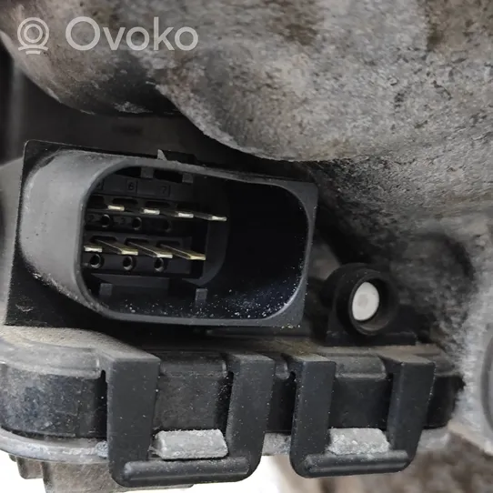 BMW 3 F30 F35 F31 Pavarų dėžės reduktorius (razdatkė) 8623346