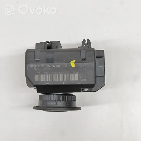 Mercedes-Benz C W204 Ignition lock A2079052600