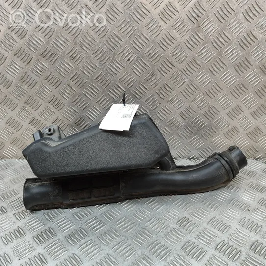 Toyota Auris E180 Conduit d'air (cabine) 177500T010