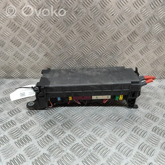 Mercedes-Benz Vito Viano W447 Releju montāžas bloks A4475460064