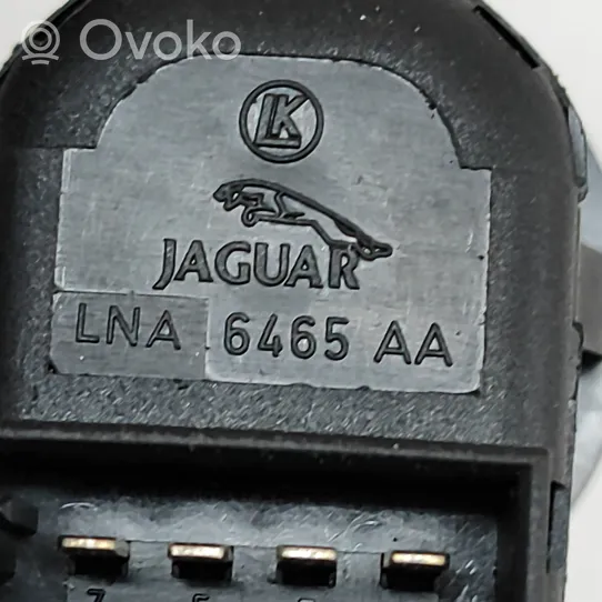 Jaguar XJ X308 Ohjauspyörän säätökytkin LNA6465AA