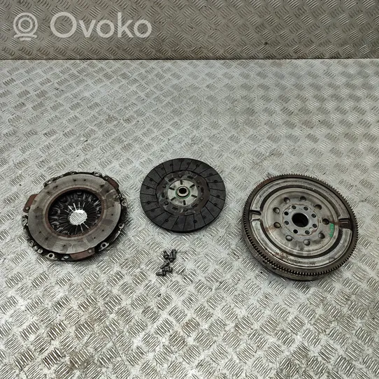 Opel Astra J Clutch set kit 55574450