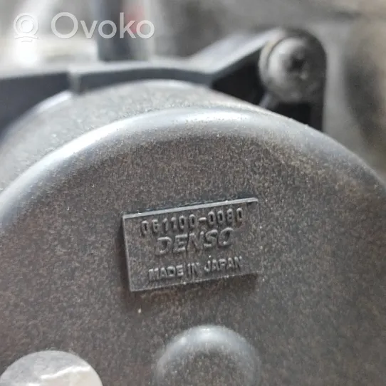 Nissan NP300 Boîte de transfert 33100EA30A