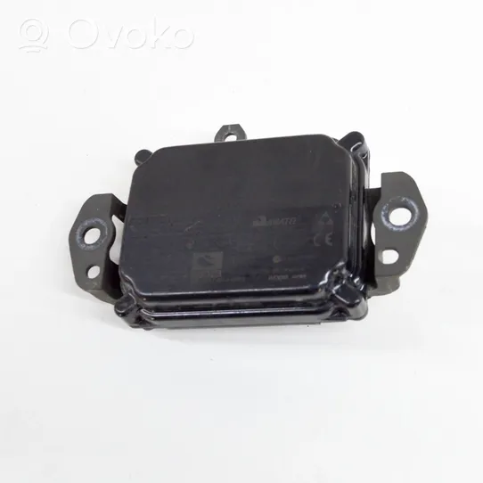 Toyota Prius (XW50) Distronic sensor radar 2301008016