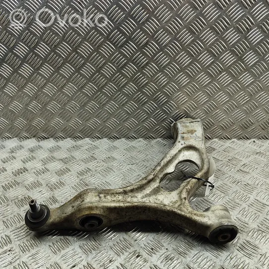 Volkswagen Touareg II Braccio di controllo sospensione anteriore inferiore/braccio oscillante 7P0407151C