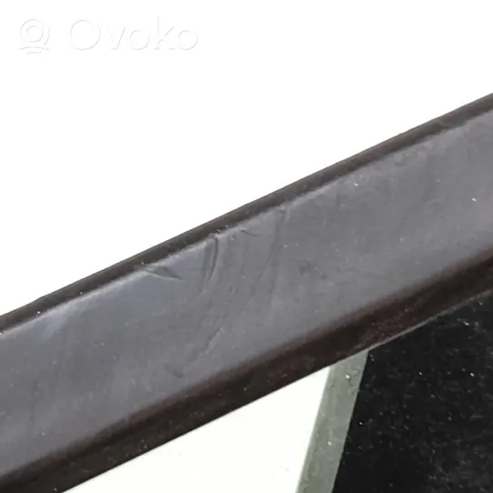 Skoda Enyaq iV Etuoven kulmalasi, neliovinen malli 5LA845114A