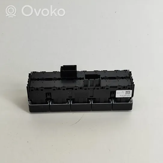 Skoda Octavia Mk3 (5E) Zestaw przełączników i przycisków 5E1927238C