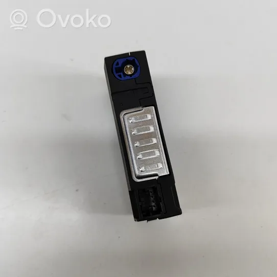 Audi E-tron GT Connettore plug in USB 4N1035722