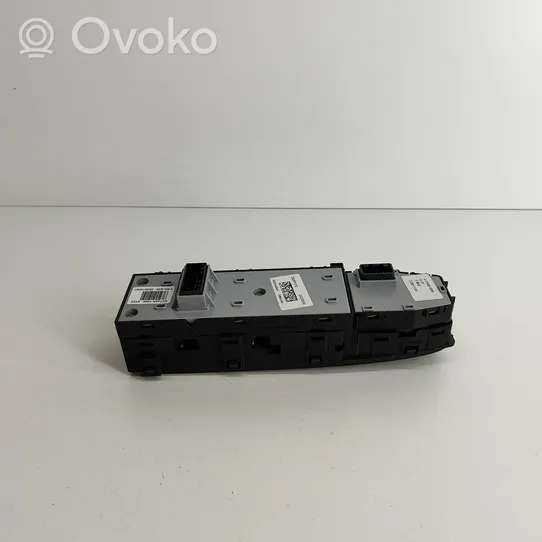 KIA Niro Electric window control switch 93570G5540