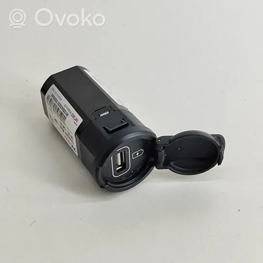 KIA Niro Connecteur/prise USB 96125D4000