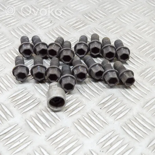 Mercedes-Benz E W212 Nuts/bolts 