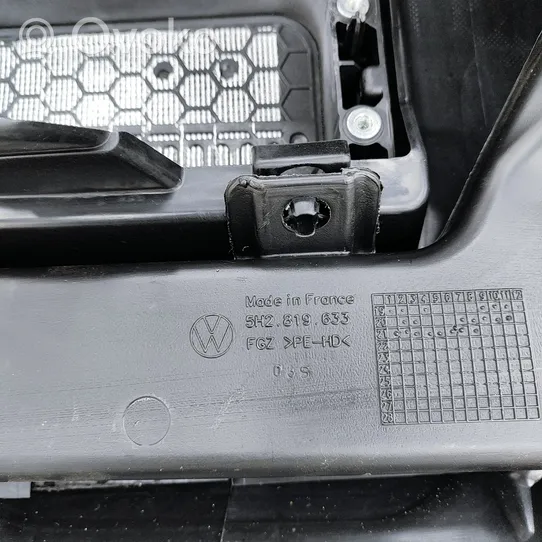 Volkswagen Golf VIII Tableau de bord 5H2858295