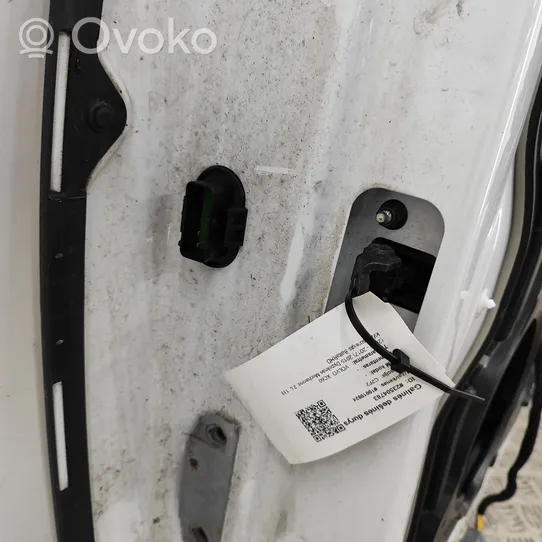 Volvo XC60 Galinės durys 31402418