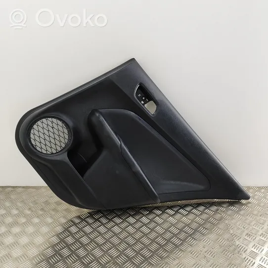 Toyota Prius (XW50) Takaoven verhoilu 67617X1B04