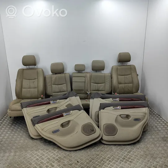 Toyota Land Cruiser (J120) Kit intérieur 67798X1DD0