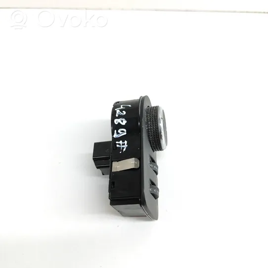 Opel Corsa E Light switch 13470454