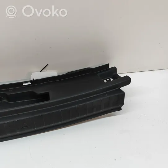 Skoda Scala Rivestimento di protezione sottoporta del bagagliaio/baule 657863459