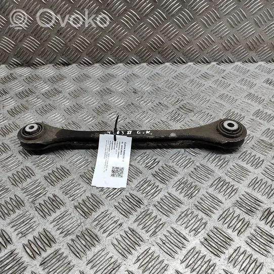 Audi A4 S4 B9 Brazo de suspensión/horquilla superior trasero 4M0505425D