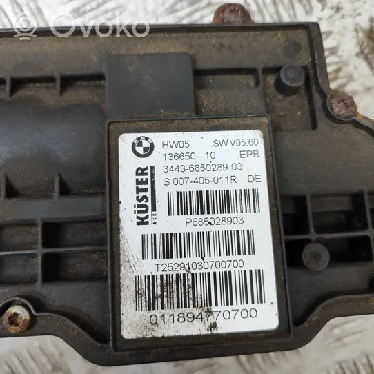 BMW X5 E70 Motore del freno a mano/freno di stazionamento 6850289