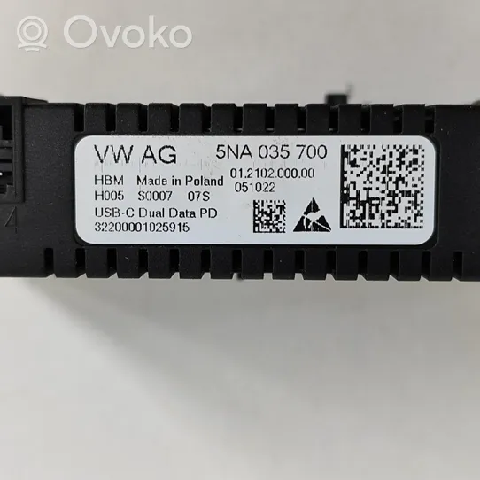 Volkswagen ID.3 Connettore plug in USB 5NA035700
