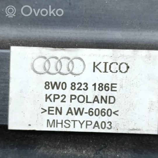 Audi A4 S4 B9 Rygiel / Zaczep zamka pokrywy przedniej / maski silnika 8W0823186E