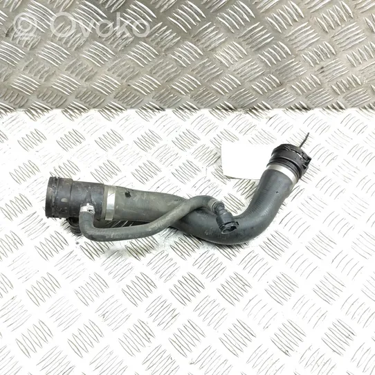 BMW 3 GT F34 Engine coolant pipe/hose 7596837