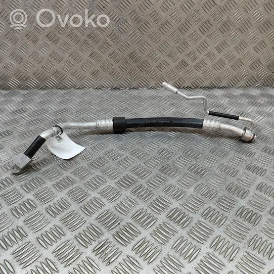 Audi A5 Oro kondicionieriaus vamzdelis (-ai)/ žarna (-os) 8W1816740