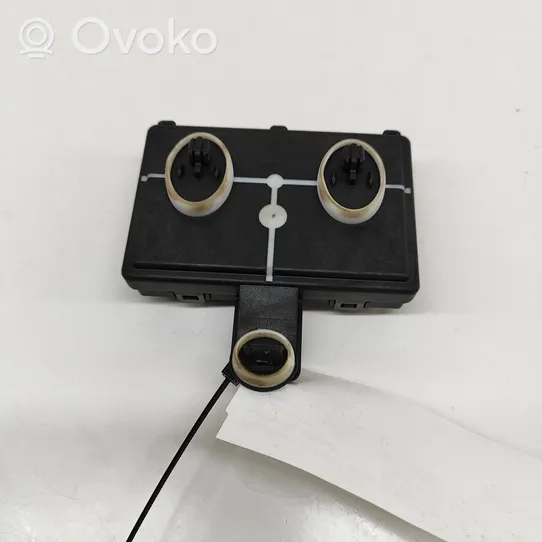 Audi A4 S4 B9 Durų elektronikos valdymo blokas 8W0959592