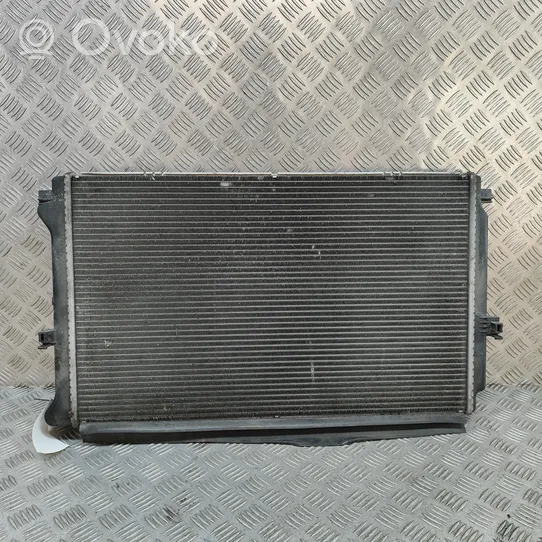 Volkswagen Golf VII Coolant radiator 5Q0121251GD