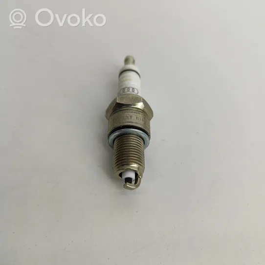 Audi 80 90 S2 B4 Glow plug 101000006AB