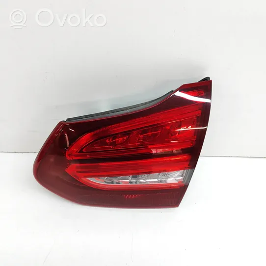 Mercedes-Benz C W205 Lampy tylnej klapy bagażnika A2059066000