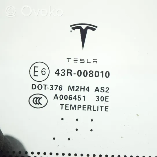 Tesla Model S Fenêtre latérale avant / vitre triangulaire 43R008010