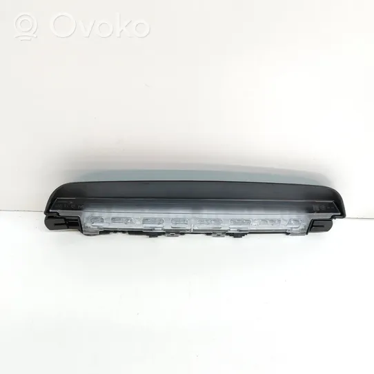 BMW 5 G30 G31 Luce d’arresto centrale/supplementare 7360526