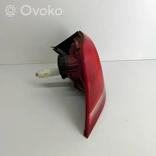 Volkswagen Touareg II Lampa tylna 7P6945207