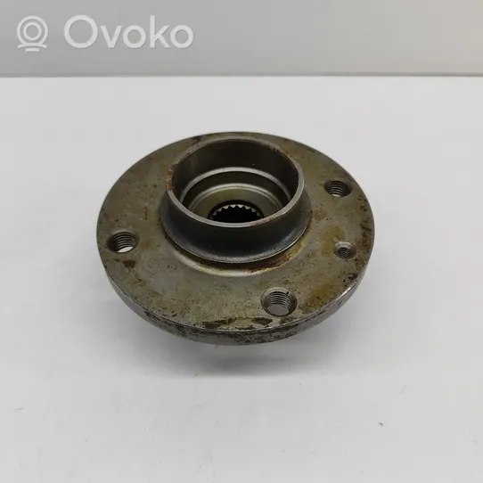 Volkswagen Jetta II Rear wheel bearing hub 823407615A