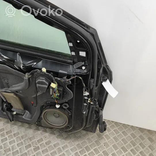 Ford Focus Drzwi przednie 1706279