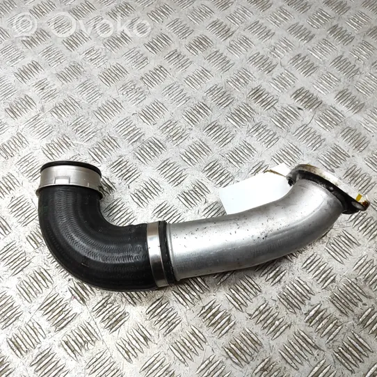 Mercedes-Benz E W213 Manguera/tubo del intercooler A6420908137