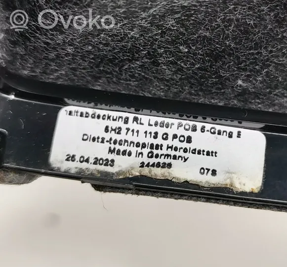 Volkswagen Golf VIII Vaihdevivun/vaihtajan verhoilu nahka/nuppi 5H2711113G