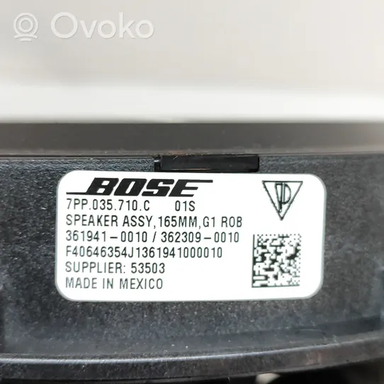 Porsche Macan Äänentoistojärjestelmäsarja 95B035481