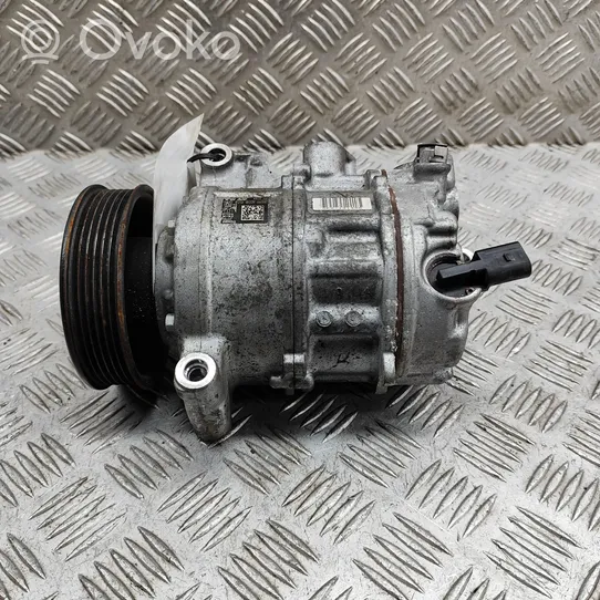 Volkswagen Golf VII Compressore aria condizionata (A/C) (pompa) 5Q0820803F